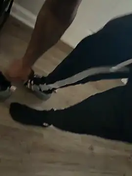 Thirdlegsuave online show from March 23, 2026, 10:09 pm