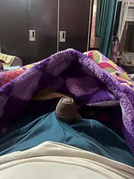 SingleBoy66666 online show from April 9, 2026, 7:53 pm