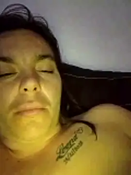Melanie-beaute online show from June 13, 2026, 1:03 am
