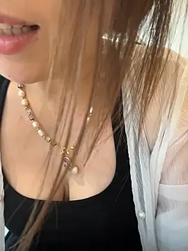 Lola666999 online show from April 26, 2026, 6:00 am