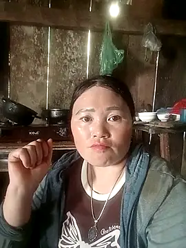 Snapshot of Lily_Daisy chatting on March 27, 2026, 8:59 am Lily Daisy online show from March 27, 2026, 8:59 am