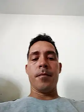 Snapshot of Gabriel_leon33 chatting on March 28, 2026, 9:05 pm Gabriel leon33 online show from March 28, 2026, 9:05 pm