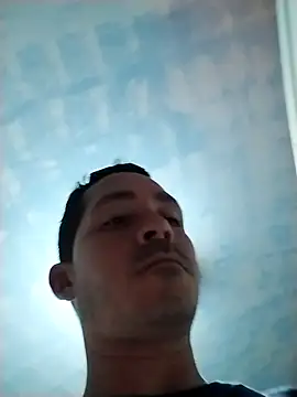 Snapshot of Gabriel_leon33 chatting on April 19, 2026, 10:23 pm Gabriel leon33 online show from April 19, 2026, 10:23 pm