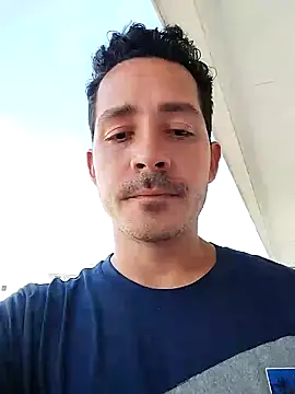 Snapshot of Gabriel_leon33 chatting on April 22, 2026, 7:42 pm Gabriel leon33 online show from April 22, 2026, 7:42 pm