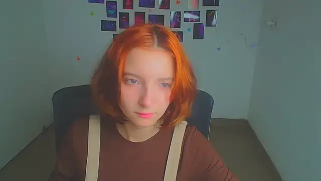 Snapshot of Butterfly_Milly chatting on April 8, 2026, 11:44 am Butterfly Milly online show from April 8, 2026, 11:44 am