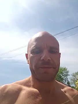 FrankiePleaseFuckMe online show from April 23, 2026, 5:25 pm