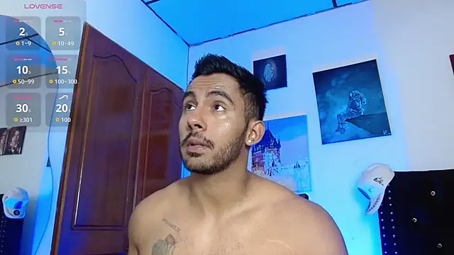 romanpearce  online show from July 15, 2026, 8:38 pm