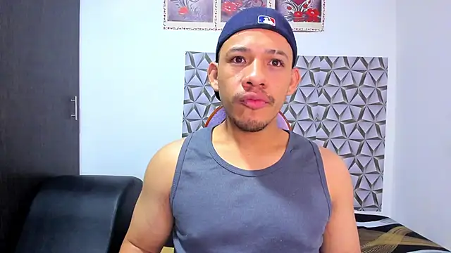 Snapshot of Benjamin_lich chatting on May 4, 2026, 5:27 pm Benjamin lich online show from May 4, 2026, 5:27 pm