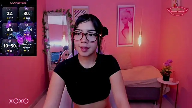 Soffi x x  online show from June 25, 2026, 2:20 am