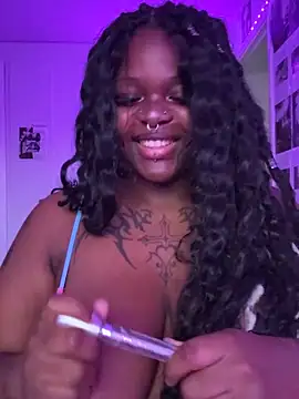 Nyla xox online show from May 20, 2026, 7:44 pm