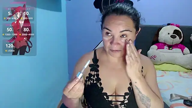 Snapshot of kyra_sol chatting on June 2, 2026, 1:38 am kyra sol online show from June 2, 2026, 1:38 am