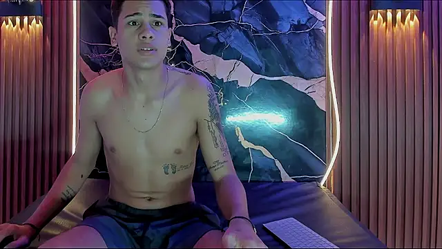 Snapshot of Bigx_Twink__ chatting on March 29, 2026, 1:46 pm Bigx Twink online show from March 29, 2026, 1:46 pm