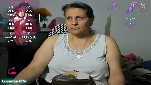 Snapshot of Merlyna_Goldenss chatting on May 7, 2026, 6:17 am Merlyna Goldenss online show from May 7, 2026, 6:17 am