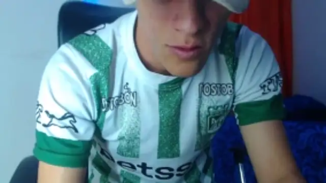 Snapshot of alejandro_stone12 chatting on March 25, 2026, 12:04 pm alejandro stone12 online show from March 25, 2026, 12:04 pm