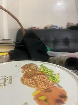 Ashwak-sexy online show from March 25, 2026, 3:50 am