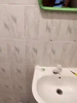 Snapshot of SLBL chatting on March 27, 2026, 8:26 am SLBL online show from March 27, 2026, 8:26 am