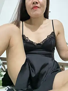 Lisa-07 online show from April 8, 2026, 11:55 am