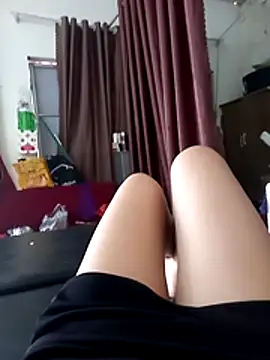     Singlemom     online show from March 27, 2026, 5:27 am