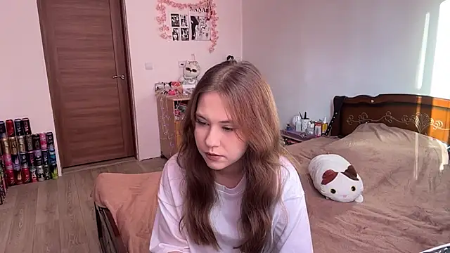 Snapshot of NyelleSpir chatting on May 13, 2026, 3:19 pm NyelleSpir online show from May 13, 2026, 3:19 pm