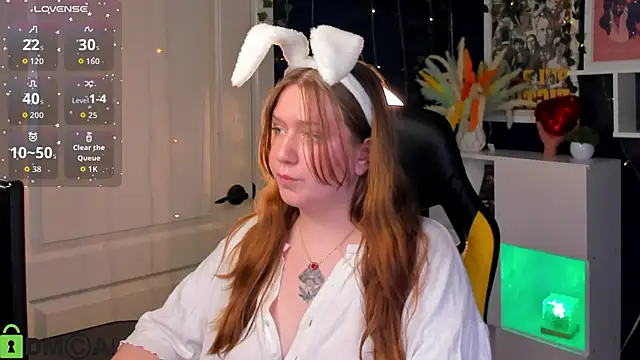 Snapshot of Lilit_Sinful chatting on May 21, 2026, 11:29 am Lilit Sinful online show from May 21, 2026, 11:29 am