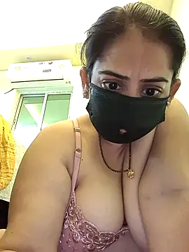 Snapshot of sonalidey5564 chatting on March 28, 2026, 11:55 am sonalidey5564 online show from March 28, 2026, 11:55 am