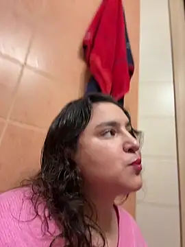 ms Suzy online show from March 31, 2026, 10:12 pm