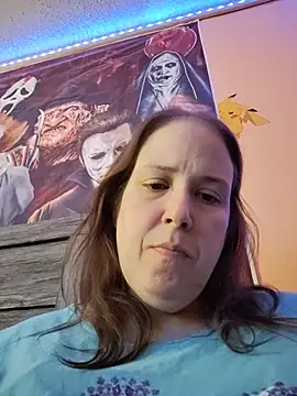 Snapshot of 023thickandjuicy07 chatting on May 17, 2026, 2:33 am 023thickandjuicy07 online show from May 17, 2026, 2:33 am