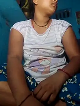 Snapshot of pooja--10 chatting on June 20, 2026, 7:41 pm pooja--10 online show from June 20, 2026, 7:41 pm