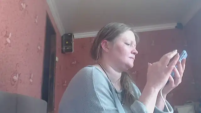 Snapshot of CharleyReid chatting on June 2, 2026, 6:46 am CharleyReid online show from June 2, 2026, 6:46 am