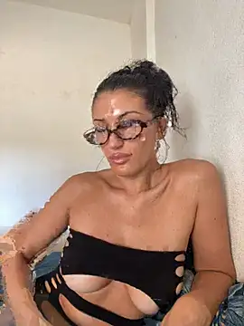 Snapshot of kimberlysnow11 chatting on March 28, 2026, 7:48 pm kimberlysnow11 online show from March 28, 2026, 7:48 pm