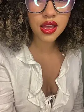 Kendra curly online show from June 1, 2026, 12:11 am