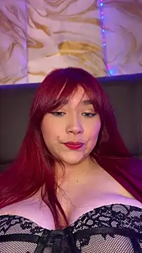 Snapshot of SweetLittleRed chatting on May 9, 2026, 10:40 am SweetLittleRed online show from May 9, 2026, 10:40 am