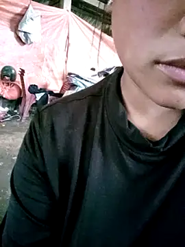 Snapshot of Snow-queen chatting on March 26, 2026, 7:39 am Snow-queen online show from March 26, 2026, 7:39 am