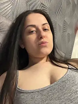 Snapshot of Velliaa chatting on June 2, 2026, 10:26 am Velliaa online show from June 2, 2026, 10:26 am