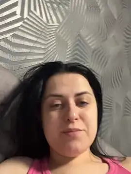 Snapshot of Velliaa chatting on June 10, 2026, 7:59 pm Velliaa online show from June 10, 2026, 7:59 pm