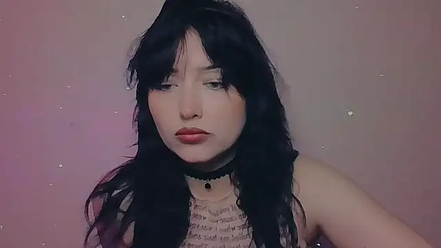 Snapshot of Katarina_Fox_ chatting on April 5, 2026, 11:17 am Katarina Fox online show from April 5, 2026, 11:17 am