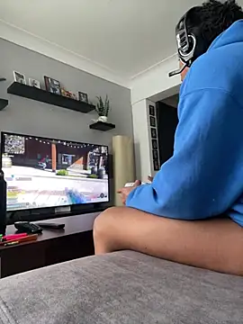 Snapshot of melreydelmambo chatting on March 26, 2026, 11:08 am melreydelmambo online show from March 26, 2026, 11:08 am