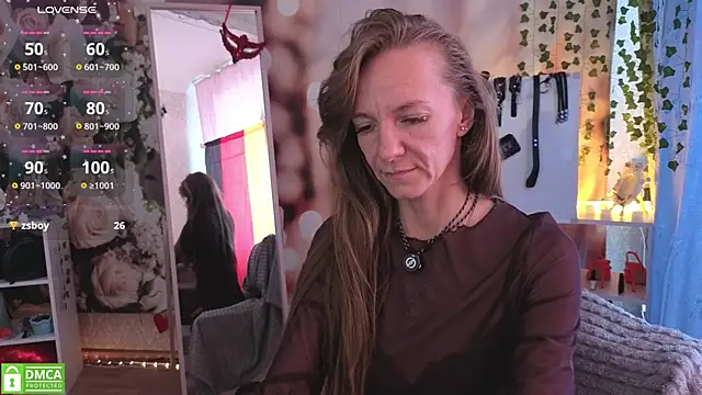 Snapshot of jesica_mooonn chatting on June 14, 2026, 4:57 am jesica mooonn online show from June 14, 2026, 4:57 am