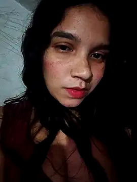 Snapshot of Morena__Florr chatting on July 4, 2026, 2:40 am Morena Florr online show from July 4, 2026, 2:40 am