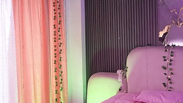 Snapshot of LilithLuxor_ chatting on March 30, 2026, 4:41 pm LilithLuxor online show from March 30, 2026, 4:41 pm