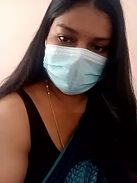 Snapshot of Tamil_Hot_Rithaniya chatting on May 13, 2026, 5:47 am Tamil Hot Rithaniya online show from May 13, 2026, 5:47 am
