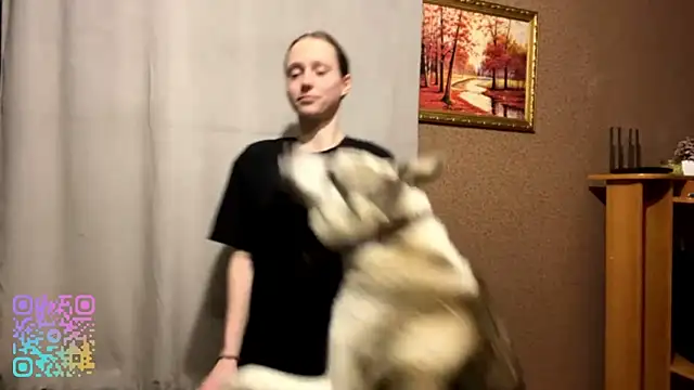 JayneJuly online show from April 23, 2026, 4:19 pm