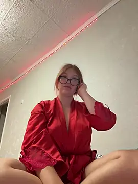 MissAuroraX online show from June 14, 2026, 10:00 pm
