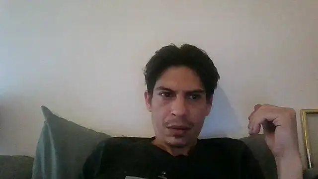 Snapshot of MarcTwinkVzla chatting on April 11, 2026, 12:51 am MarcTwinkVzla online show from April 11, 2026, 12:51 am