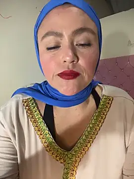 Snapshot of Marian_fadel chatting on May 30, 2026, 12:44 pm Marian fadel online show from May 30, 2026, 12:44 pm