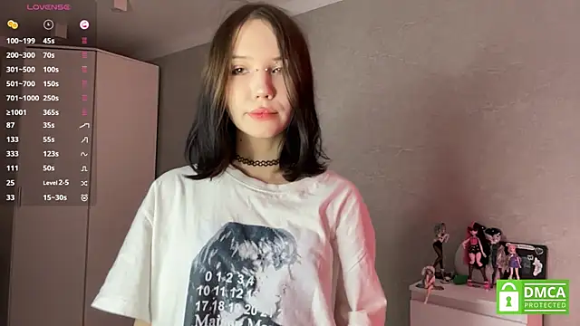AmeliaMiotii online show from May 2, 2026, 11:04 am