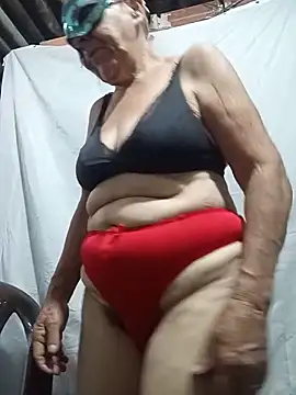 Snapshot of maira-hot chatting on June 4, 2026, 12:10 pm maira-hot online show from June 4, 2026, 12:10 pm