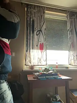 pezol9193 online show from March 27, 2026, 10:16 am