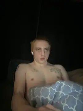 Snapshot of Downsetz chatting on April 1, 2026, 7:20 am Downsetz online show from April 1, 2026, 7:20 am