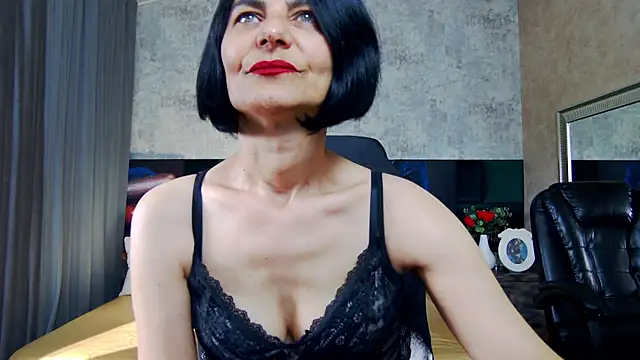 KalystaSwiss online show from May 6, 2026, 5:00 am